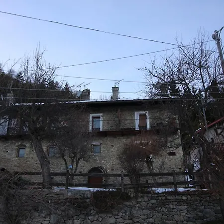 Апартаменты La Casetta In Montagna Roisod - Affitti Brevi Italia Gignod