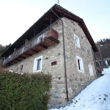 La Casetta In Montagna Roisod - Affitti Brevi Italia * Gignod