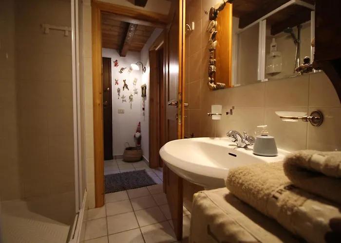 La Casetta In Montagna Roisod - Affitti Brevi Italia Gignod